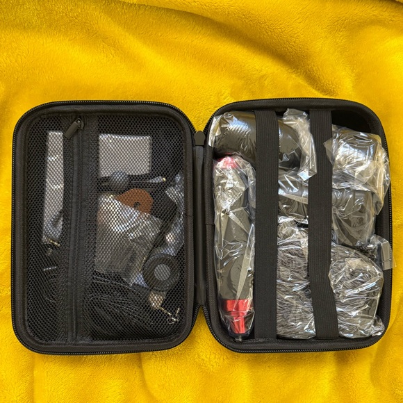 NIB - Mouriv PV-1 Smartphone Video Kit with LED Light and Microphone - Picture 4 of 5